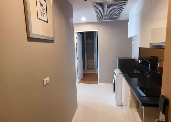 Moevenpick Ekkamai *