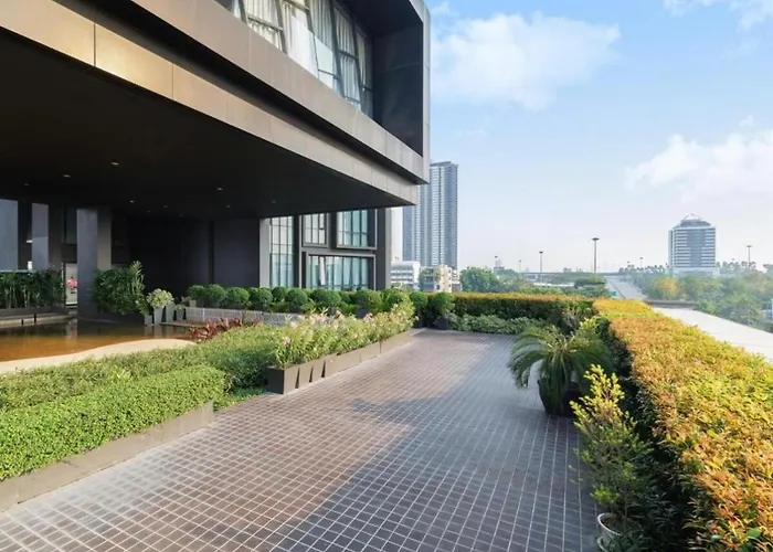 Moevenpick Ekkamai Bangkok